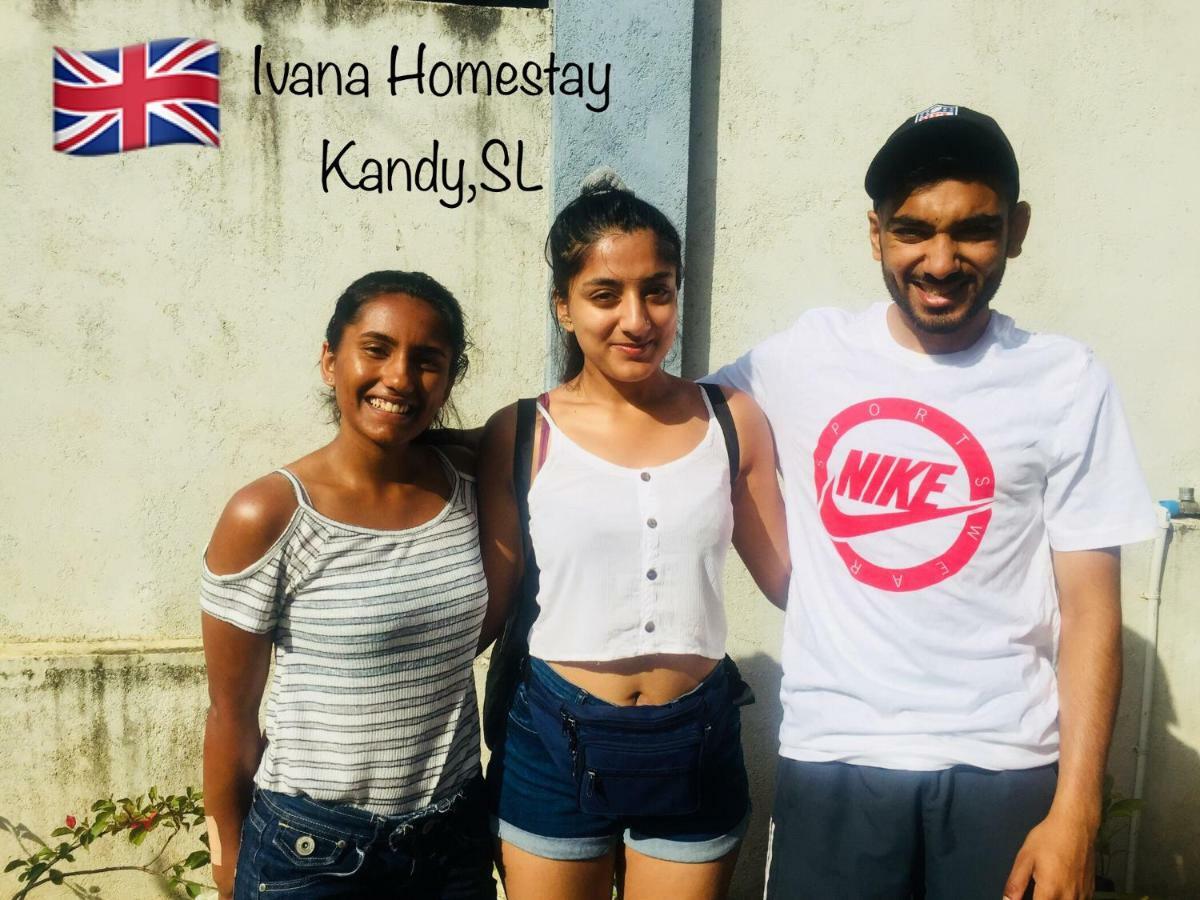 Ivana Homestay كاندي المظهر الخارجي الصورة