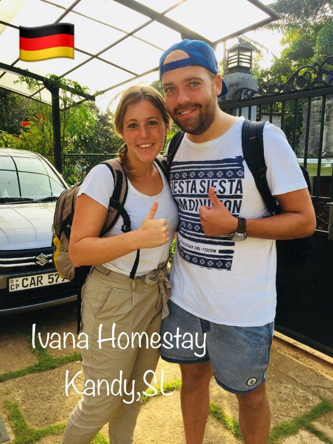 Ivana Homestay كاندي المظهر الخارجي الصورة