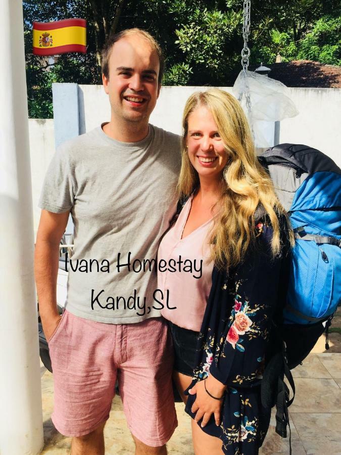 Ivana Homestay كاندي المظهر الخارجي الصورة