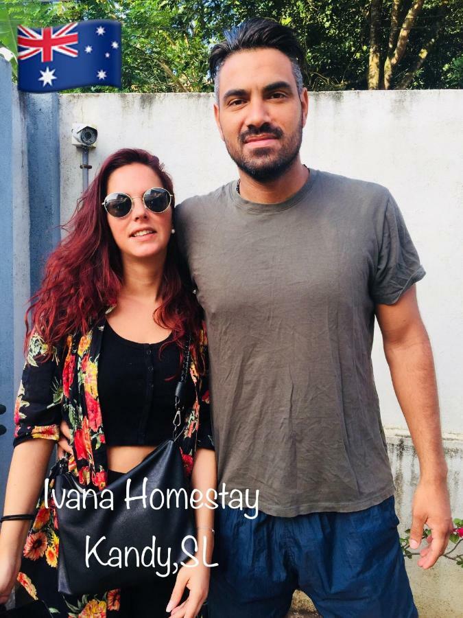 Ivana Homestay كاندي المظهر الخارجي الصورة